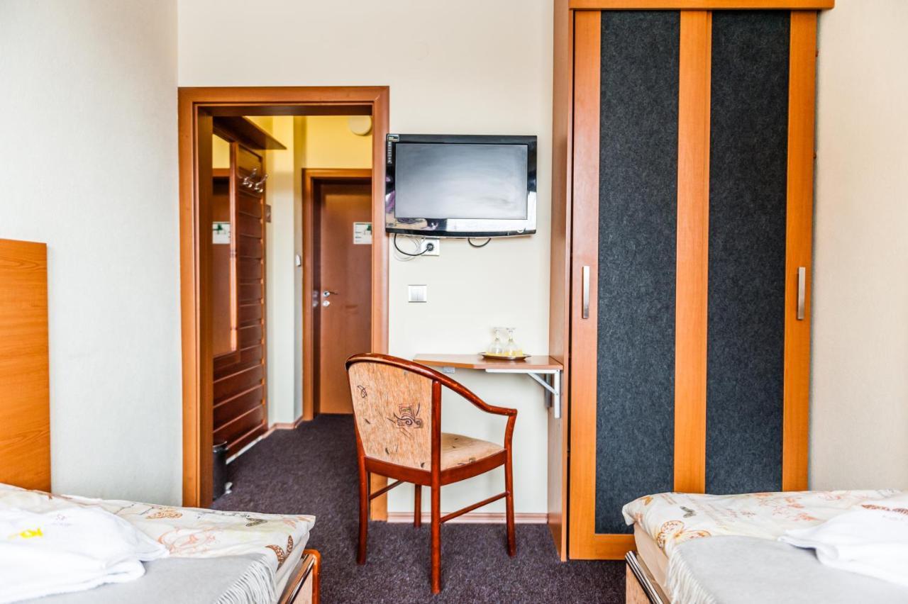 Hotel Acko Ружомберок Екстериор снимка