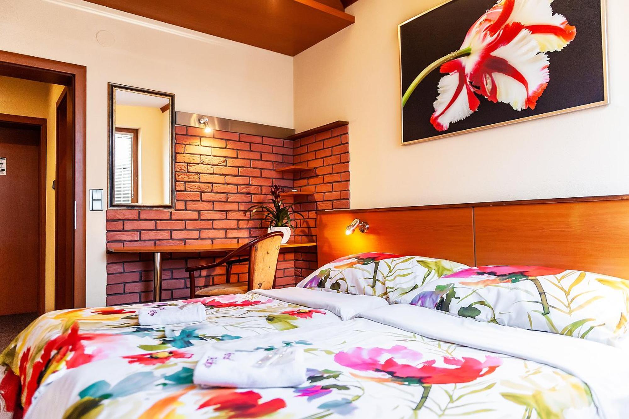 Hotel Acko Ружомберок Екстериор снимка