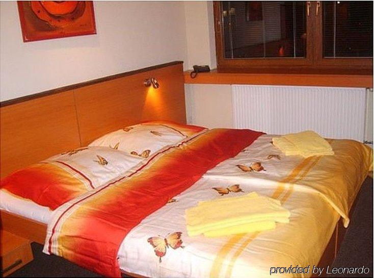 Hotel Acko Ружомберок Екстериор снимка
